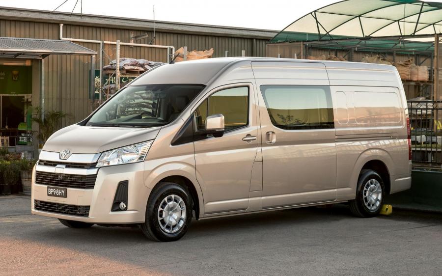 Тойота hiace фото